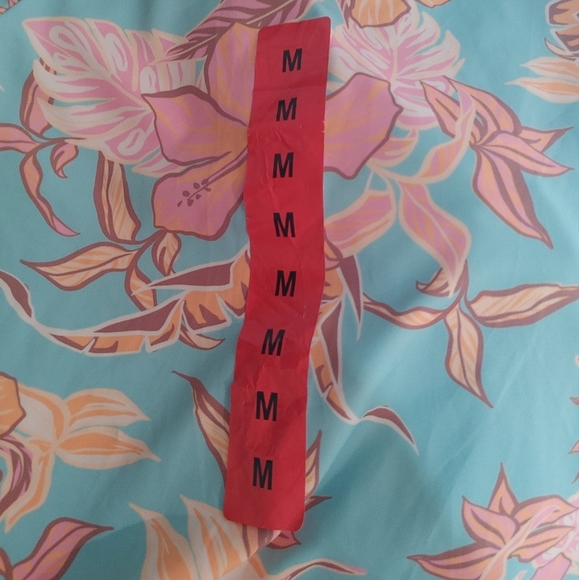 NWOT - Roxy Ladies' Sun Protection Tee Blue & Orange Floral – Size M - Picture 4 of 4